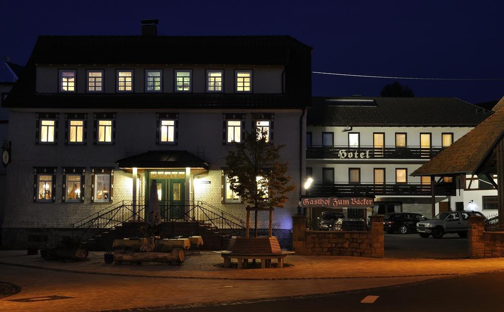 Hotel Zum Backer Udenhain Dış mekan fotoğraf